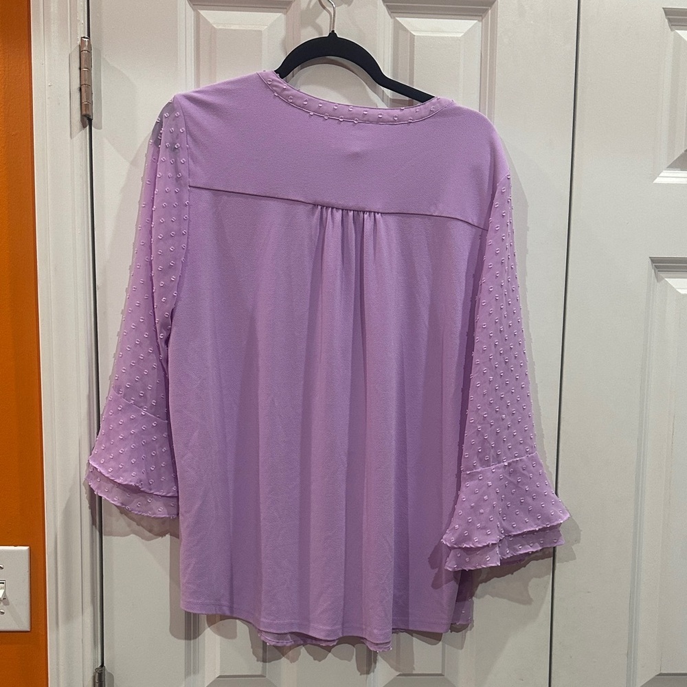 NWOT Lavender Ruffle Sleeve Women's Top size L - Picture 8 of 8